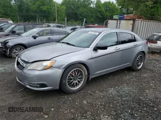 2013 Chrysler 200 Limited with VIN 1C3CCBCG5DN650268, listed as a Copart auction lot 57221205 with 176,839 mi miles and Salvage Title. Bid and sale history available at DreamBid. Image 1.