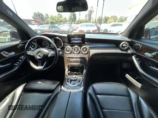 2018 Mercedes-Benz GLC 300 with VIN WDC0G4JB2JV024513, listed as a Copart auction lot 64325465 with 99,218 mi miles and Clean title. Bid and sale history available at DreamBid. Image 9.