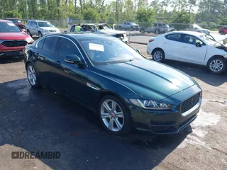 2017 Jaguar XE 35t Premium z VIN SAJAD4BV8HA974695, wystawiony jako IAAI lot #42356088 z przebiegiem 76 912 mil mil oraz . Historia ofert i sprzedaży dostępna na DreamBid. Obrazek 1.