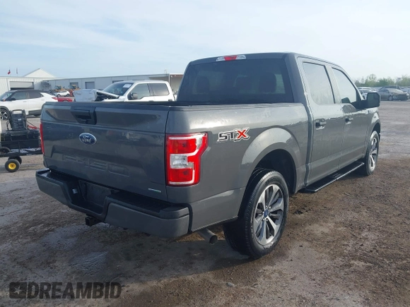 2020 Ford F-150 XL z VIN 1FTEW1CP1LFA12856, wystawiony jako IAAI lot #41896198 z przebiegiem 95 423 mil mil oraz . Historia ofert i sprzedaży dostępna na DreamBid. Obrazek 4.