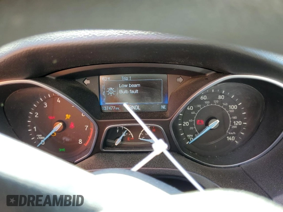 2015 Ford Focus SE with VIN 1FADP3F26FL228606, listed as a Copart auction lot 52525445 with 37,477 mi miles and Salvage Title. Bid and sale history available at DreamBid. Image 9.