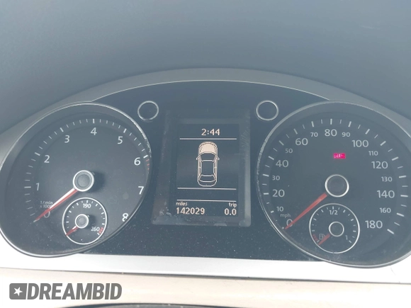 2011 Volkswagen CC Sport с VIN WVWMN7AN2BE711744, выставлен на аукционе IAAI как лот 42416773 с пробегом 142 029 миль миль и . История ставок и продаж доступна на DreamBid. Изображение 7.