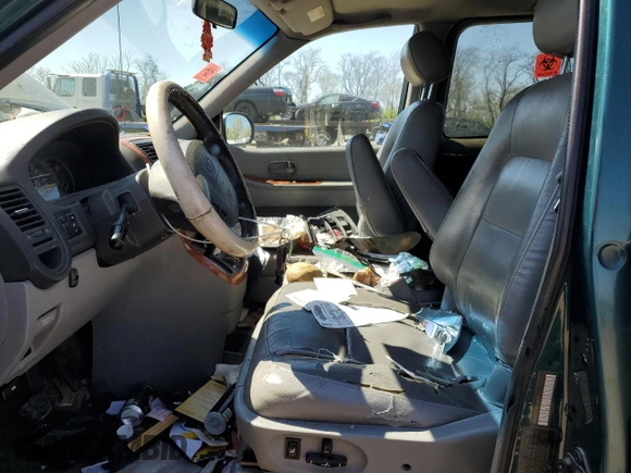 2004 Kia Sedona LX with VIN KNDUP131746564626, listed as a Copart auction lot 52408985 with 120,840 mi miles and Salvage Title. Bid and sale history available at carsss.com. Image 7.