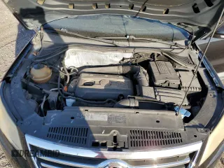 2010 Volkswagen Tiguan with VIN WVGCV7AX7AW530642, listed as a Copart auction lot 81717144 with 89,306 mi miles and Salvage Title. Bid and sale history available at DreamBid. Image 12.