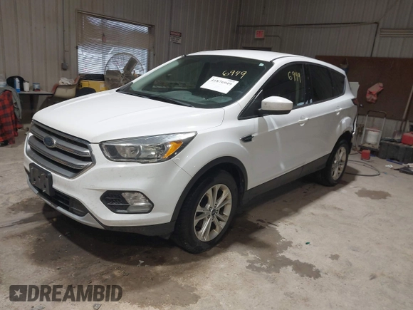 2017 Ford Escape SE with VIN 1FMCU0GD9HUC95707, listed as a IAAI auction lot 41876949 with 125,651 mi miles and . Bid and sale history available at carsss.com. Image 20.