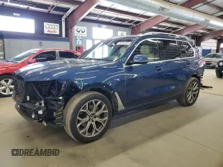 2021 BMW X7 xDrive40i z VIN 5UXCW2C05M9E78873, wystawiony jako Copart lot #54594385 z przebiegiem 128 580 mil mil oraz Szkoda całkowita • Salvage title. Historia ofert i sprzedaży dostępna na DreamBid. Obrazek 1.