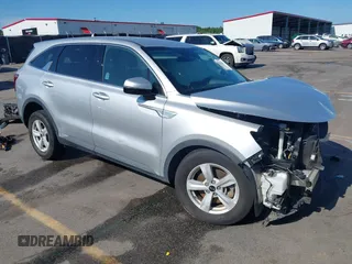 2021 Kia Sorento LX with VIN 5XYRG4LC2MG021724, listed as a IAAI auction lot 42548408 with 162,334 mi miles and . Bid and sale history available at DreamBid. Image 1.