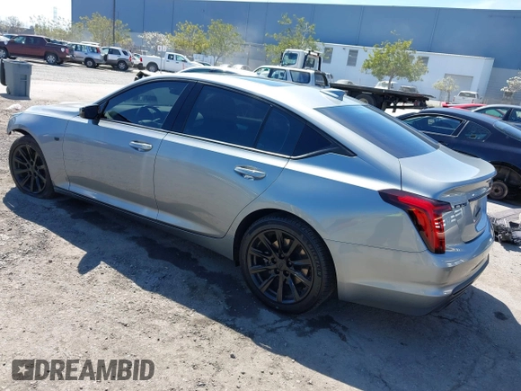 2023 Cadillac CT5 Luxury z VIN 1G6DW5RK7P0146345, wystawiony jako IAAI lot #41862152 z przebiegiem 18 902 mil mil oraz . Historia ofert i sprzedaży dostępna na DreamBid. Obrazek 3.