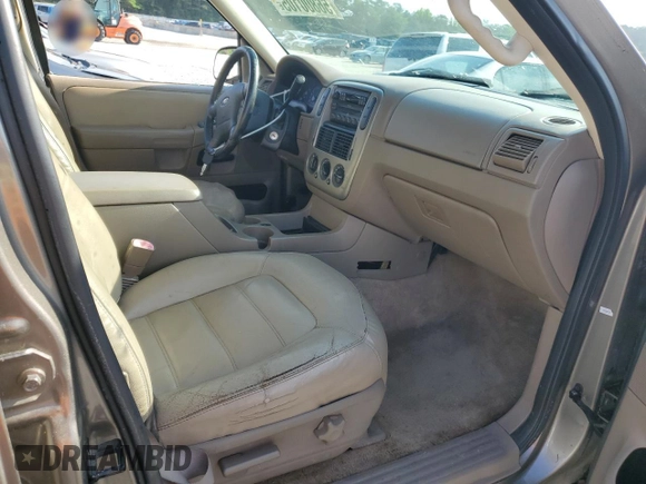 2005 Ford Explorer XLT with VIN 1FMZU63K25UA96267, listed as a Copart auction lot 56800105 with 255,774 mi miles and Salvage title. Bid and sale history available at DreamBid. Image 7.