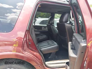 2012 Ford Expedition Limited с VIN 1FMJU1K58CEF58267, выставлен на аукционе IAAI как лот 42560248 с пробегом 245 829 миль миль и . История ставок и продаж доступна на DreamBid. Изображение 8.