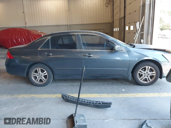 2006 Honda Accord EX-L z VIN 1HGCM56816A056450, wystawiony jako IAAI lot #42185375 z przebiegiem 314 620 mil mil oraz . Historia ofert i sprzedaży dostępna na DreamBid. Obrazek 14.