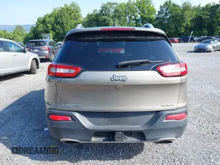 2017 Jeep Cherokee Limited with VIN 1C4PJMDS2HW571349, listed as a IAAI auction lot 42648368 with 151,029 mi miles and . Bid and sale history available at DreamBid. Image 16.