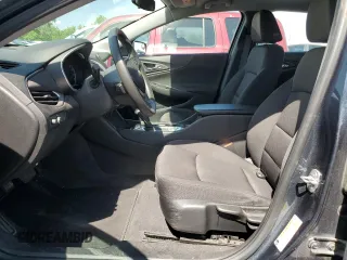 2019 Chevrolet Malibu LS z VIN 1G1ZB5ST5KF194264, wystawiony jako Copart lot #53689504 z przebiegiem 66 218 mil mil oraz Szkoda całkowita • Salvage title. Historia ofert i sprzedaży dostępna na DreamBid. Obrazek 7.