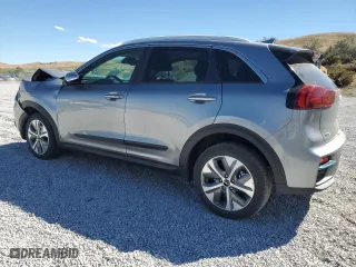 2022 Kia Niro EV EX Premium with VIN KNDCE3LG4N5136134, listed as a Copart auction lot 67418194 with 18,432 mi miles and Salvage Title. Bid and sale history available at carsss.com. Image 2.