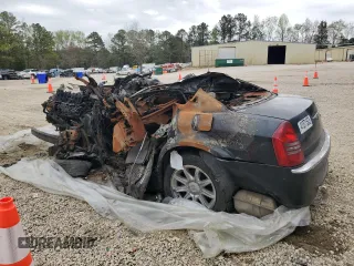 2006 Chrysler 300 C with VIN 2C3KA63H86H423914, listed as a Copart auction lot 51528795 with 0 mi miles and Salvage Title. Bid and sale history available at carsss.com. Image 2.