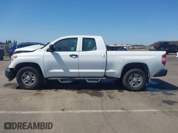 2017 Toyota Tundra SR с VIN 5TFUM5F16HX074447, выставлен на аукционе IAAI как лот 42359101 с пробегом 117 085 миль миль и . История ставок и продаж доступна на DreamBid. Изображение 14.