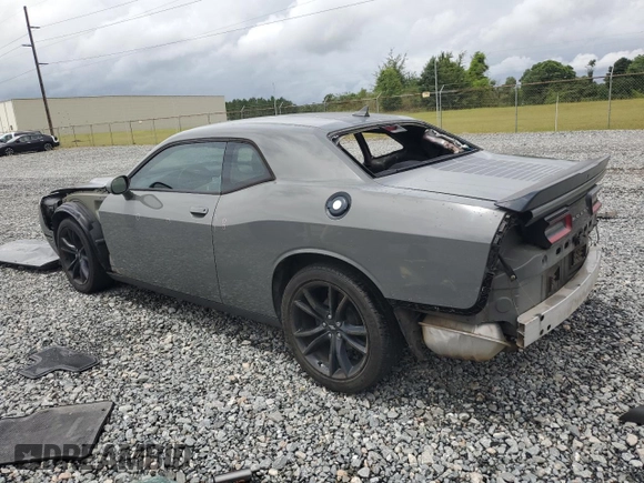 2017 Dodge Challenger SXT z VIN 2C3CDZAG4HH616975, wystawiony jako Copart lot #59321655 z przebiegiem 138 353 mil mil oraz Szkoda całkowita • Salvage title. Historia ofert i sprzedaży dostępna na DreamBid. Obrazek 2.