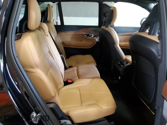 2018 Volvo XC90 Inscription z VIN YV4A22PL0J1323564, wystawiony jako Copart lot #55515825 z przebiegiem 60 535 mil mil oraz Szkoda całkowita • Salvage title. Historia ofert i sprzedaży dostępna na DreamBid. Obrazek 11.