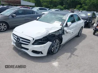 2017 Mercedes-Benz C 300 z VIN 55SWF4JB0HU201974, wystawiony jako IAAI lot #42321027 z przebiegiem 124 958 mil mil oraz . Historia ofert i sprzedaży dostępna na DreamBid. Obrazek 17.