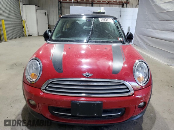 2013 MINI Hardtop with VIN WMWSU3C50DT679162, listed as a Copart auction lot 64957275 with 140,438 mi miles and Clean title. Bid and sale history available at DreamBid. Image 5.
