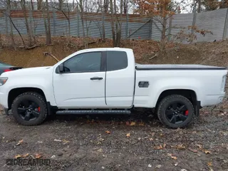 2020 Chevrolet Colorado 4WD Work Truck with VIN 1GCHTBEA7L1179482, listed as a IAAI auction lot 41733352 with 53,162 mi miles. Bid and sale history available at carsss.com. Image 15.