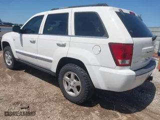 2005 Jeep Grand Cherokee Limited with VIN 1J8HR58265C551947, listed as a IAAI auction lot 41851248 with 205,230 mi miles. Bid and sale history available at carsss.com. Image 3.