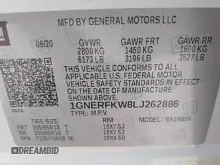 2020 Chevrolet Traverse LS z VIN 1GNERFKW8LJ262886, wystawiony jako IAAI lot #42124771 z przebiegiem 22 357 mil mil oraz . Historia ofert i sprzedaży dostępna na DreamBid. Obrazek 9.