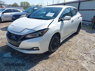 2023 Nissan LEAF SV Plus z VIN 1N4CZ1CV3PC553045, wystawiony jako IAAI lot #41998867 z przebiegiem 38 550 mil mil oraz . Historia ofert i sprzedaży dostępna na DreamBid. Obrazek 2.