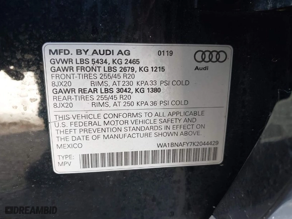 2019 Audi Q5 Premium Plus with VIN WA1BNAFY7K2044429, listed as a IAAI auction lot 41425479 with 38,105 mi miles. Bid and sale history available at carsss.com. Image 9.