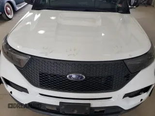 2022 Ford Police Interceptor Utility z VIN 1FM5K8AB5NGB71335, wystawiony jako Copart lot #64395794 z przebiegiem Nie podano mil oraz Szkody całkowita. Historia ofert i sprzedaży dostępna na DreamBid. Obrazek 12.
