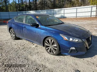 2019 Nissan Altima SR with VIN 1N4BL4CV8KC131019, listed as a Copart auction lot 43117245 with 132,327 mi miles and Salvage Title. Bid and sale history available at carsss.com. Image 4.