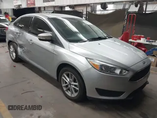 2016 Ford Focus SE with VIN 1FADP3F25GL405888, listed as a IAAI auction lot 41831402 with 117,050 mi miles. Bid and sale history available at carsss.com. Image 1.