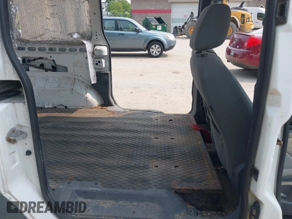 2011 Ford Transit Connect XLT с VIN NM0LS7BN7BT044374, выставлен на аукционе IAAI как лот 42364093 с пробегом 151 633 миль миль и . История ставок и продаж доступна на DreamBid. Изображение 8.