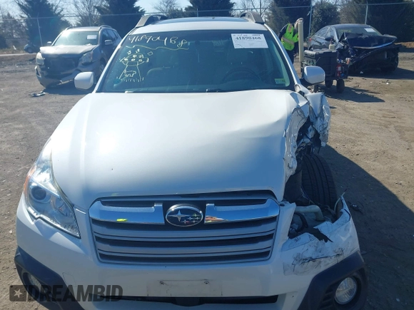 2014 Subaru Outback 2.5i Limited with VIN 4S4BRBMC8E3255253, listed as a IAAI auction lot 41890468 with 138,840 mi miles. Bid and sale history available at carsss.com. Image 12.