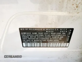 2014 Volkswagen Jetta TDI w/Sunroof & Nav с VIN 3VWPL7AJ4EM621135, выставлен на аукционе Copart как лот 61494425 с пробегом 52 781 миль миль и Списание • Salvage title. История ставок и продаж доступна на DreamBid. Изображение 14.