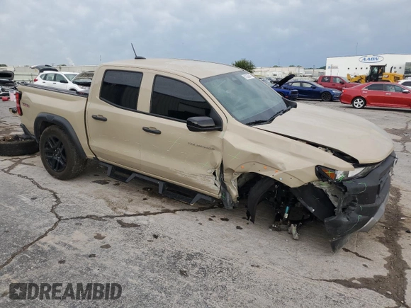 2023 Chevrolet Colorado 4WD Trail Boss with VIN 1GCPTEEK2P1131528, listed as a Copart auction lot 61356945 with 17,452 mi miles and Salvage title. Bid and sale history available at DreamBid. Image 4.