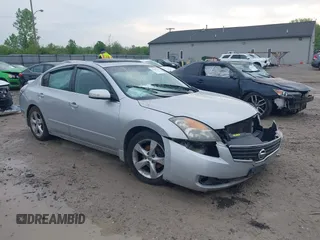 2008 Nissan Altima SE z VIN 1N4BL21E08N485556, wystawiony jako IAAI lot #42148682 z przebiegiem 184 314 mil mil oraz . Historia ofert i sprzedaży dostępna na DreamBid. Obrazek 1.
