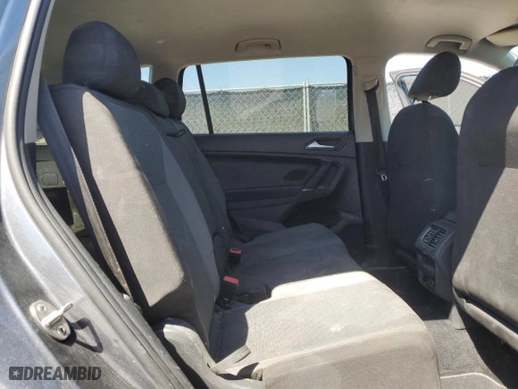 2018 Volkswagen Tiguan S with VIN 3VV1B7AX4JM037328, listed as a Copart auction lot 50067275 with 213,669 mi miles and Clean Title. Bid and sale history available at carsss.com. Image 11.