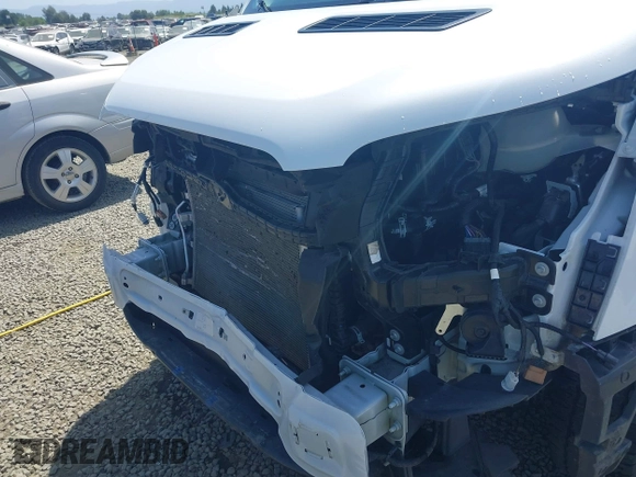 2024 Ford Transit Passenger XL с VIN 1FBAX2Y82RKA83295, выставлен на аукционе IAAI как лот 42443760 с пробегом 19 319 миль миль и . История ставок и продаж доступна на DreamBid. Изображение 6.