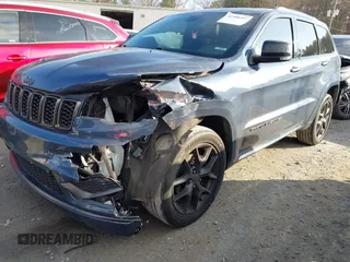 2020 Jeep Grand Cherokee Limited z VIN 1C4RJFBG8LC291819, wystawiony jako IAAI lot #41508397 z przebiegiem 80 323 mil mil oraz . Historia ofert i sprzedaży dostępna na DreamBid. Obrazek 17.