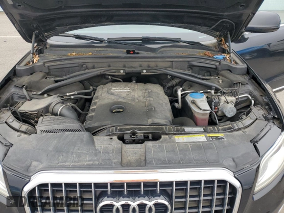 2016 Audi Q5 Premium z VIN WA1C2AFP6GA047601, wystawiony jako Copart lot #61094265 z przebiegiem 90 761 mil mil oraz Szkoda całkowita • Salvage title. Historia ofert i sprzedaży dostępna na DreamBid. Obrazek 12.