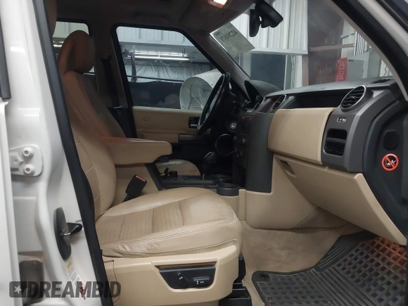 2006 Land Rover LR3 SE with VIN SALAE25436A375065, listed as a IAAI auction lot 42281871 with 121,338 mi miles and . Bid and sale history available at DreamBid. Image 5.