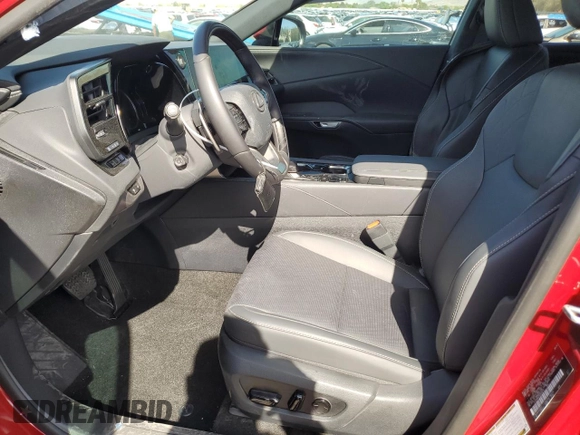2024 Lexus RX 350 z VIN JTJCHMAA7R2020670, wystawiony jako Copart lot #54567235 z przebiegiem 3 510 mil mil oraz Szkoda całkowita • Salvage title. Historia ofert i sprzedaży dostępna na DreamBid. Obrazek 7.