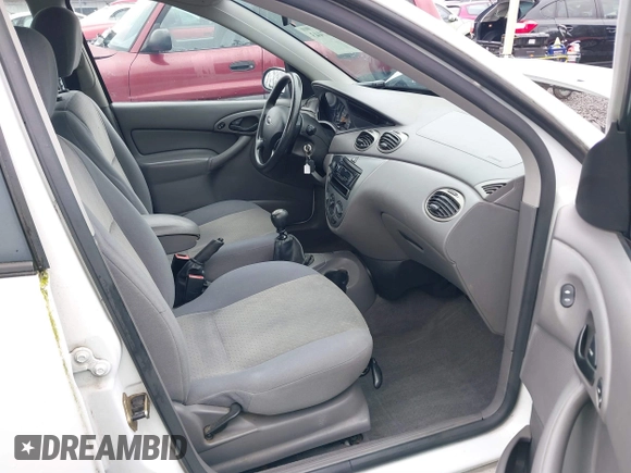 2004 Ford Focus ZTS with VIN 1FAFP38Z34W137002, listed as a IAAI auction lot 41867443 with 185,862 mi miles and . Bid and sale history available at carsss.com. Image 5.