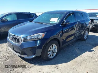 2019 Kia Sorento LX with VIN 5XYPG4A3XKG523100, listed as a IAAI auction lot 41814743 with 138,767 mi miles and . Bid and sale history available at carsss.com. Image 2.