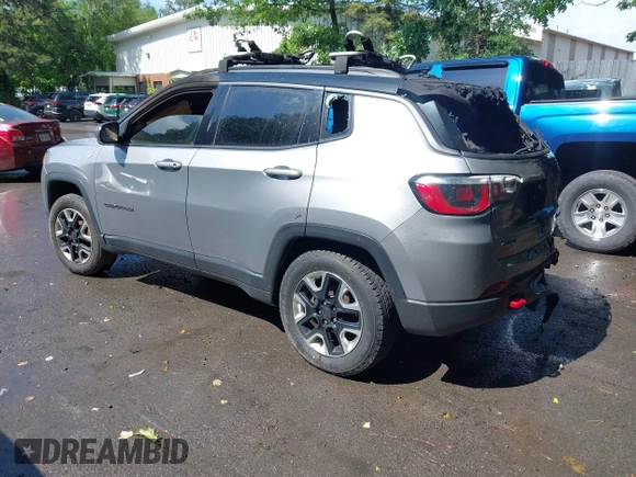 2018 Jeep Compass Trailhawk with VIN 3C4NJDDB5JT130317, listed as a IAAI auction lot 42470070 with 95,000 mi miles and . Bid and sale history available at DreamBid. Image 3.