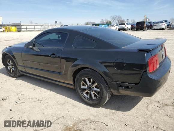 2008 Ford Mustang Deluxe with VIN 1ZVHT80N385191008, listed as a Copart auction lot 49577255 with 221,173 mi miles and Clean Title. Bid and sale history available at carsss.com. Image 2.