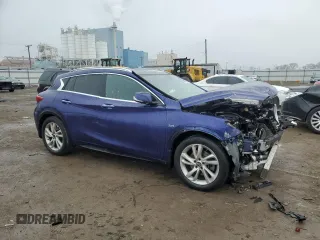 2019 Infiniti QX30 Luxe with VIN SJKCH5CP6KA010845, listed as a Copart auction lot 86370424 with 43,741 mi miles and Salvage title. Bid and sale history available at DreamBid. Image 4.