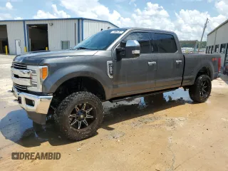 2019 Ford F-250 XL with VIN 1FT7W2B68KED50363, listed as a Copart auction lot 60173615 with 146,064 mi miles and Clean title. Bid and sale history available at DreamBid. Image 1.