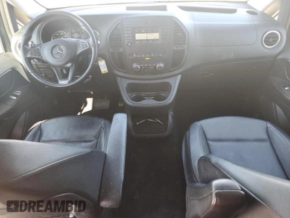 2017 Mercedes-Benz Metris Passenger z VIN WD4PG2EE8H3302923, wystawiony jako Copart lot #43582225 z przebiegiem 176 477 mil mil oraz Czysty tytuł • Clean title. Historia ofert i sprzedaży dostępna na DreamBid. Obrazek 8.